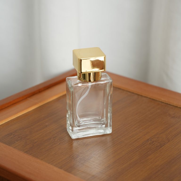 30ml 透明螺口扁方 (2)