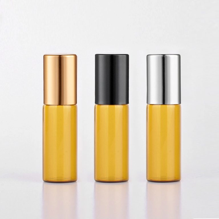 img. Essential Oil Bottle2