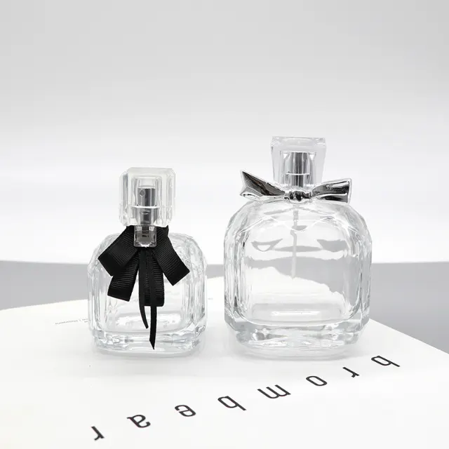 square clear glass perfume bottles1