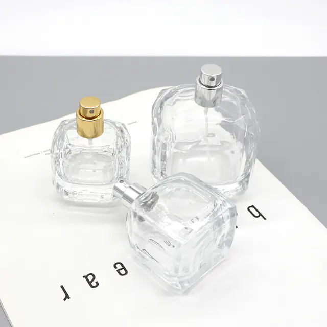 square clear glass perfume bottles2